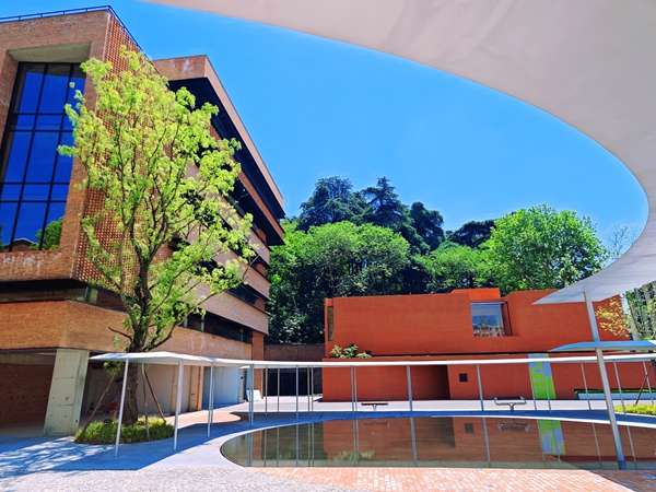 煥然一新的“紅創(chuàng)Park”產(chǎn)業(yè)園。鼓軒攝