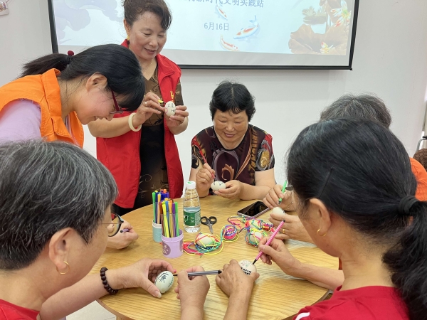 活動(dòng)現(xiàn)場(chǎng)。橫涇村供圖