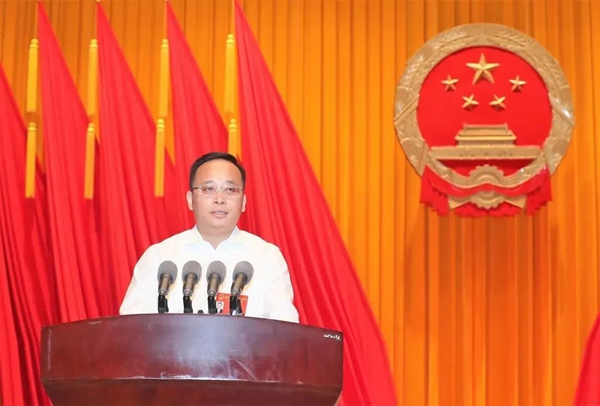 顧坤在淮安市九屆人大三次會(huì)議上 圖片來(lái)源:淮安發(fā)布