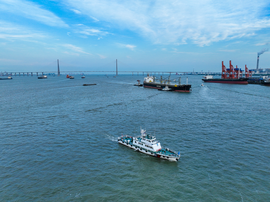 巴哈馬籍“菲鷹箭”輪進(jìn)入常熟港。常熟海事局供圖