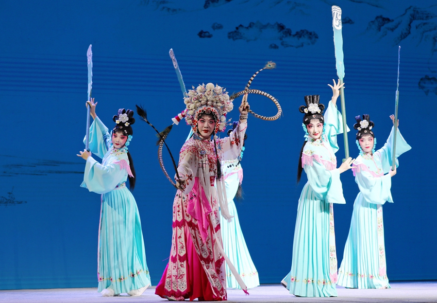 川劇《白鱔觀景》。昆山市委宣傳部供圖