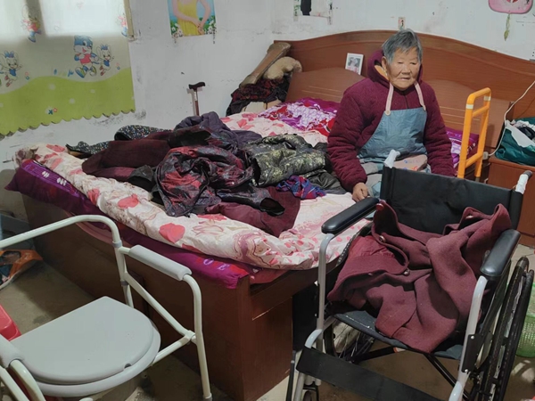 改造后的肖殿英老人家。博里鎮(zhèn)供圖