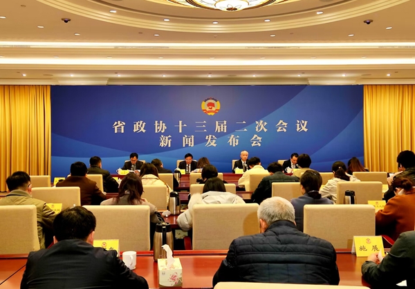 新聞發(fā)布會(huì)現(xiàn)場(chǎng)。 許竹攝