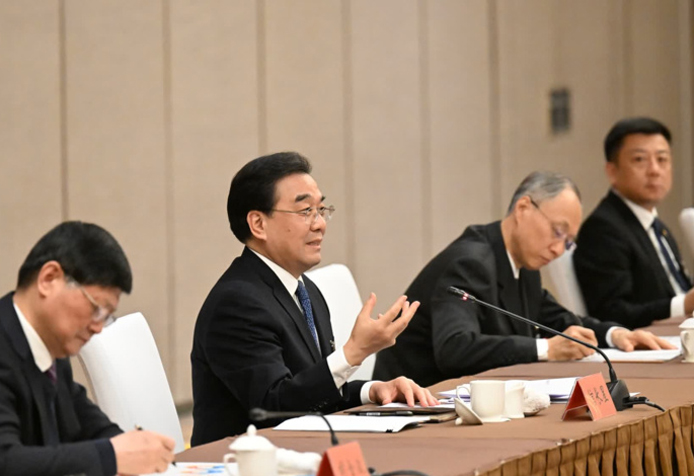 信長星參加無錫代表團審議：在高質(zhì)量發(fā)展上能快則快挑起大梁