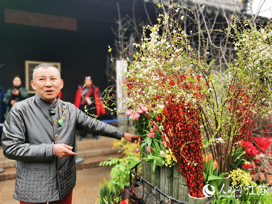 插花表演。人民網(wǎng)記者 王繼亮攝