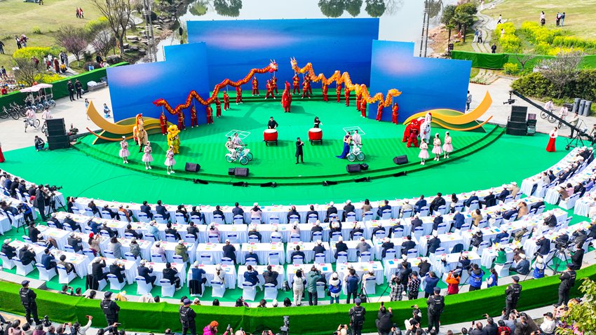 金花旅游季開幕現(xiàn)場。高淳區(qū)融媒體中心供圖