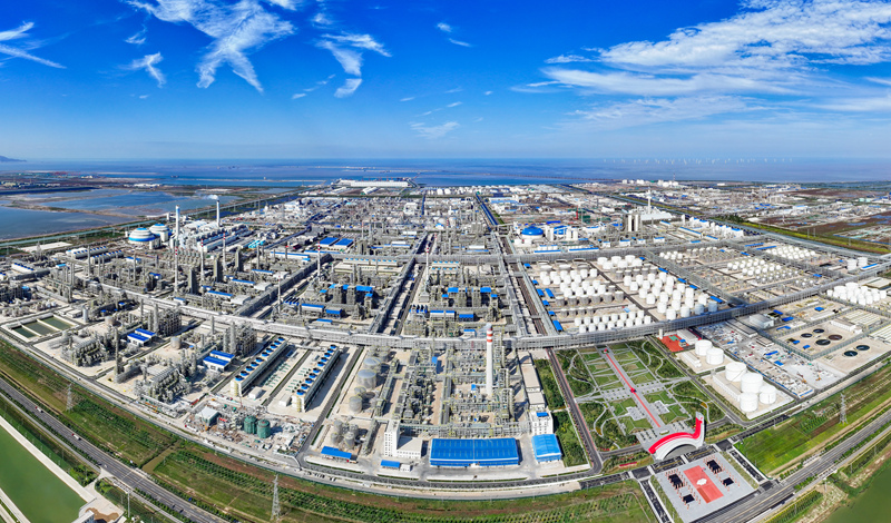 航拍連云港石化產(chǎn)業(yè)基地。連云港市委宣傳部供圖