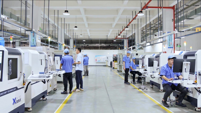 被喻為“工業(yè)醫(yī)生”的X射線源檢測設(shè)備。 受訪者供圖攝