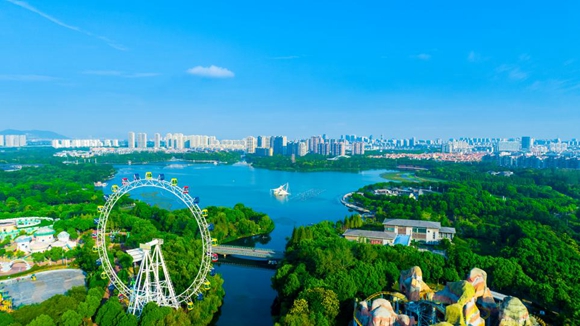 張家港城市一角。張家港市委宣傳部供圖