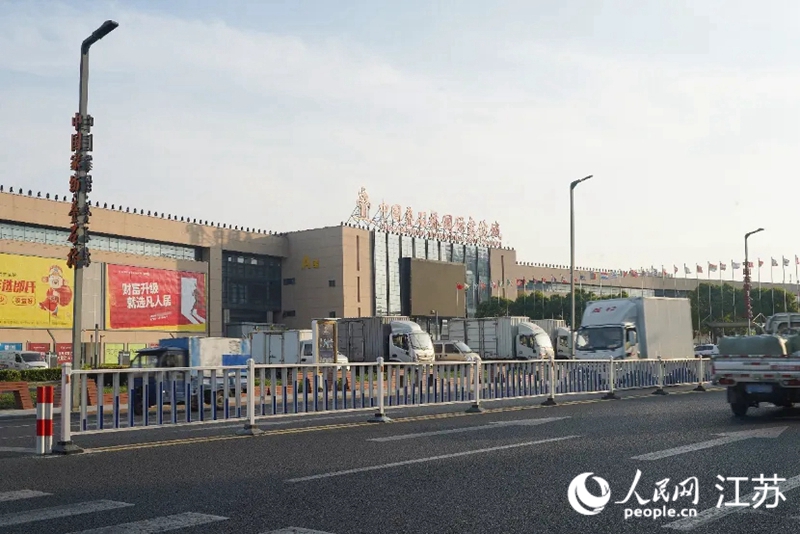 中國(guó)疊石橋國(guó)際家紡城 人民網(wǎng) 郜超攝