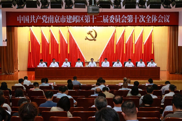 活動現(xiàn)場。建軒攝