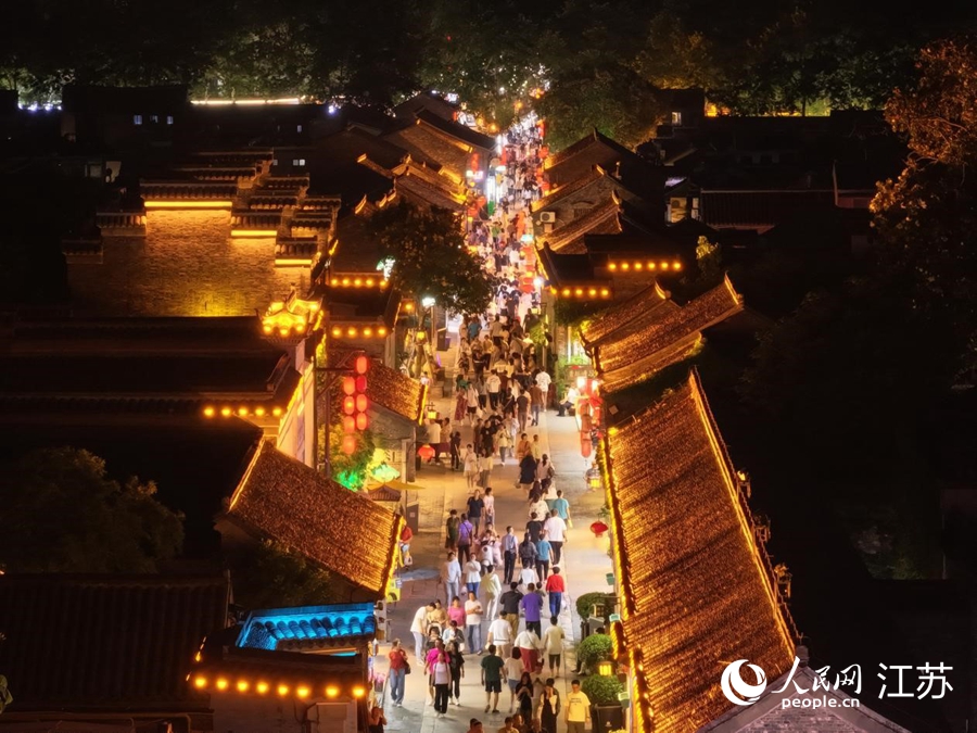 鳥瞰東關(guān)街歷史文化街區(qū)。人民網(wǎng)記者 張玉峰攝