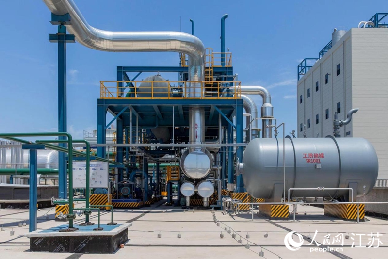 應(yīng)用在三房巷集團(tuán)的ORC發(fā)電機(jī)組。 人民網(wǎng) 鞠峰攝