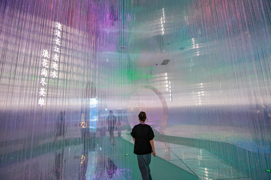 “江河璀璨”藝術(shù)空間。盛義攝