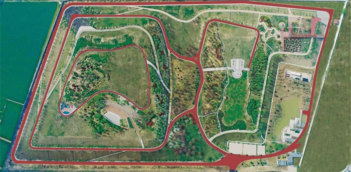 生態(tài)修復(fù)后的漢順公園，一條條紅色塑膠跑道將“綠色”環(huán)抱其中。沛縣縣委宣傳部供圖