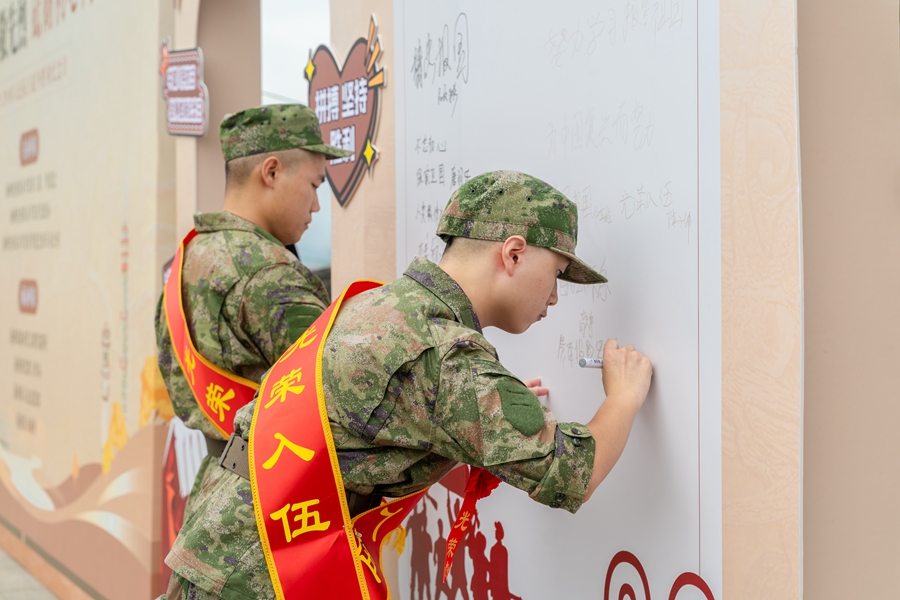 活動(dòng)現(xiàn)場(chǎng)。揚(yáng)州經(jīng)開區(qū)供圖