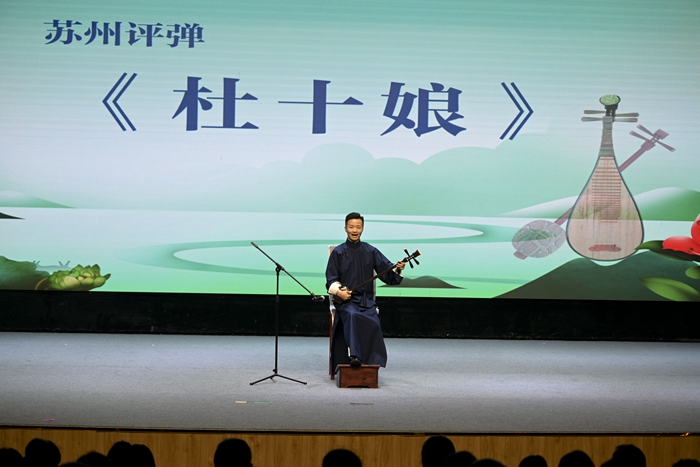 演出現(xiàn)場(chǎng)。泗洪縣委宣傳部供圖