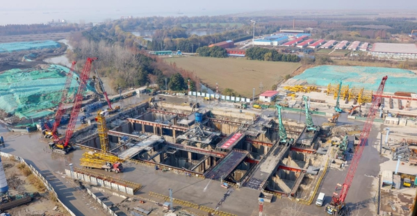 施工現(xiàn)場。朱其攝