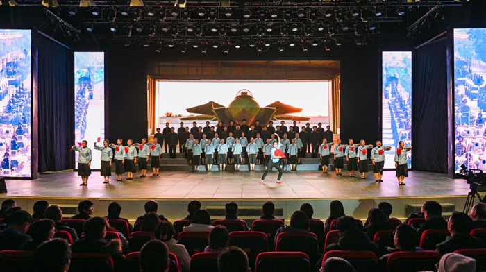 演出現(xiàn)場。尤子龍攝