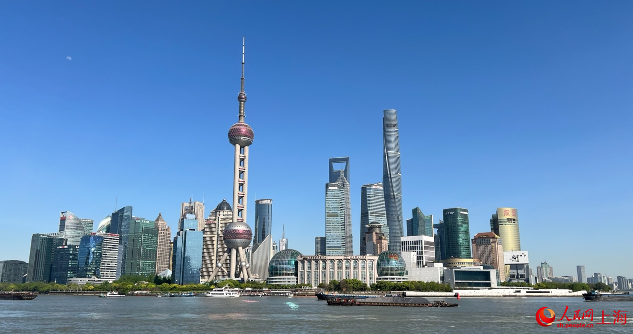 現(xiàn)在的陸家嘴金融城。 人民網(wǎng) 馬作鵬攝