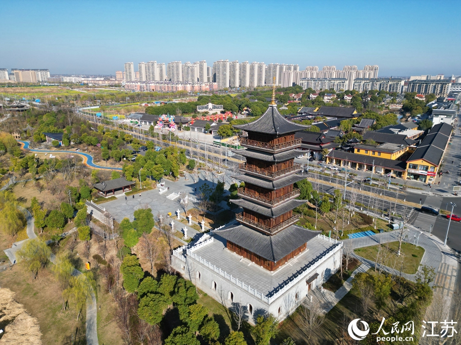 位于新通揚河生態(tài)區(qū)的觀音塔。人民網(wǎng)記者 王繼亮攝