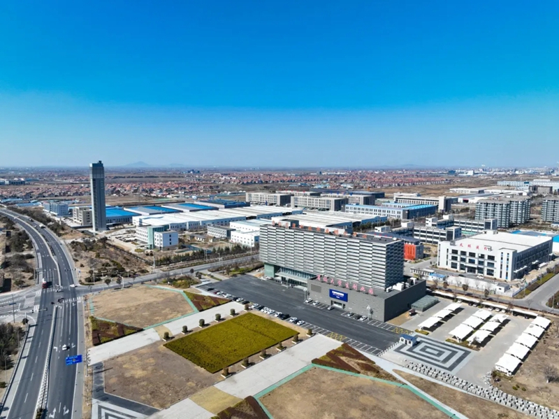 航拍贛榆高新技術(shù)產(chǎn)業(yè)開發(fā)區(qū)。贛榆區(qū)委宣傳部供圖