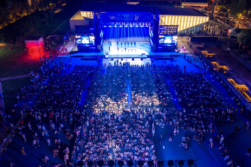 “鼓樓的南藝”和“南藝的鼓樓”