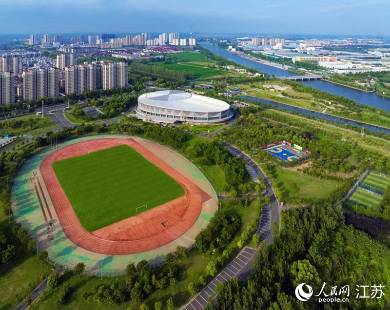 灌南體育中心鳥瞰。人民網(wǎng)  張瀚天攝