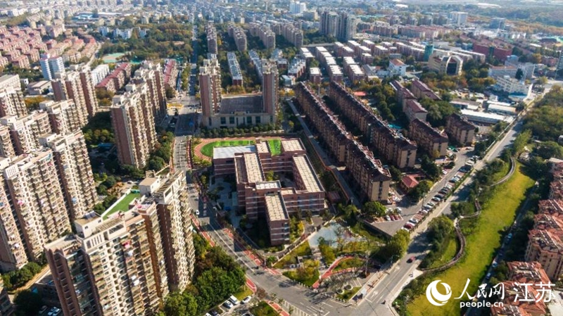 航拍堯新社區(qū)。人民網(wǎng)記者 馬曉波攝