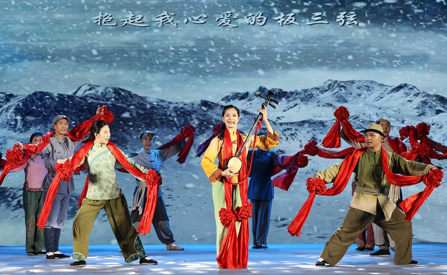 演出現(xiàn)場。朱華南攝