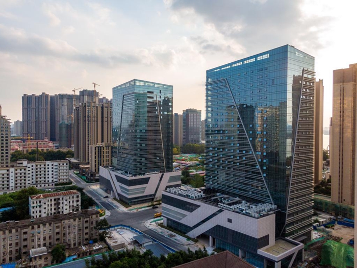 航運要素集聚鼓樓濱江。鼓軒攝