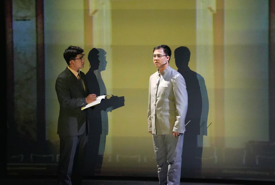 演出現(xiàn)場(chǎng)。杜森攝