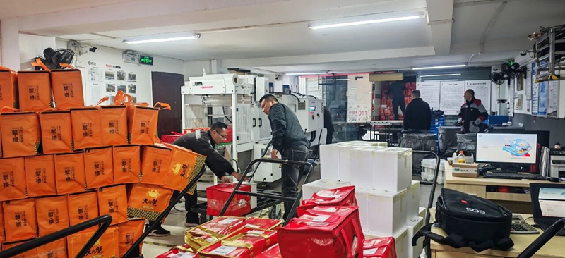 “雙十一”來(lái)臨，洪澤特色產(chǎn)品迎來(lái)銷(xiāo)售旺季。洪澤區(qū)委宣傳部供圖