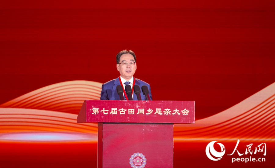 寧德市委常委、統(tǒng)戰(zhàn)部部長(zhǎng)毛祚松現(xiàn)場(chǎng)致辭。實(shí)習(xí)生 鄭舒塵攝