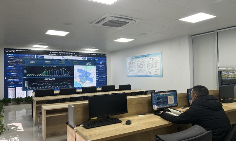 玄武湖周邊地區(qū)“一網(wǎng)統(tǒng)管”指揮調(diào)度平臺(tái)。容華耀攝