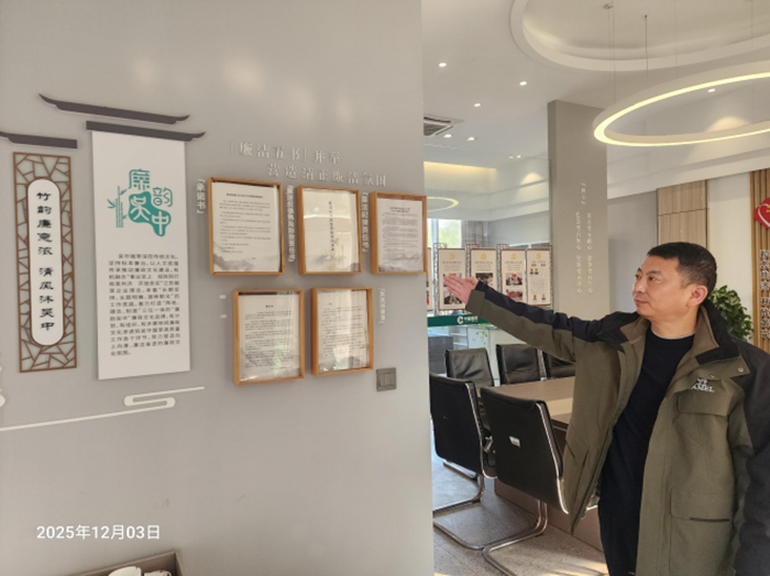 橫涇基層服務(wù)站“四廉五書”子品牌建設(shè)。 劉坤坤攝