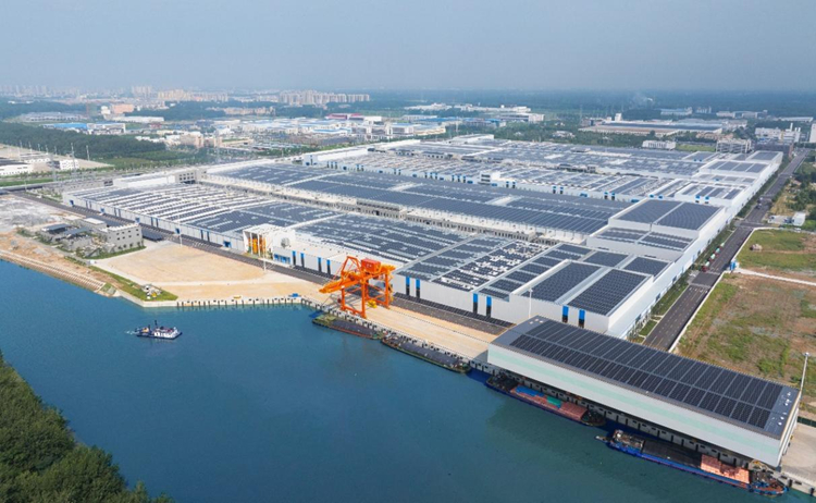 中天鋼鐵建成企業(yè)專屬泊位?；窗彩形W(wǎng)信辦供圖