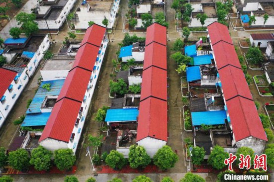 �D���u�f�����һ�������R��С��������c �z