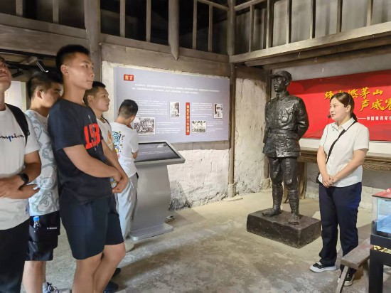 �����ڼtɫ����^�� ��ˮ���ù��D