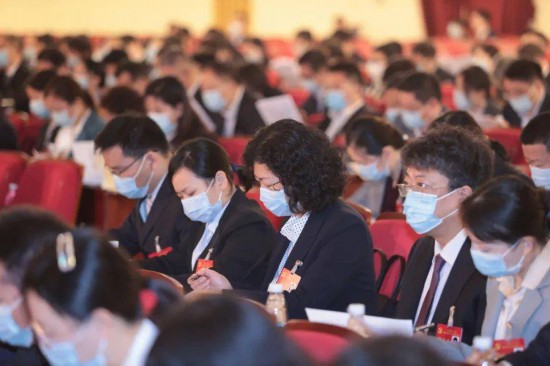 �Ї����a(ch��n)�h�Ͼ��е�ʮ��δ�������_Ļ�F(xi��n)�����ψ�(b��o)��ý�wӛ�� �ޕ� �T�M �O��Ԫ �z