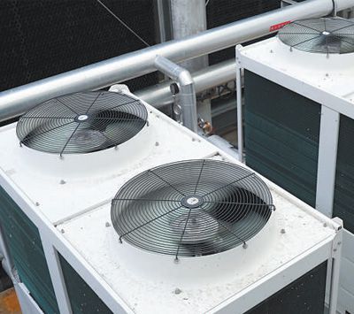 用以替代燃氣鍋爐的空氣源熱泵。資料圖片