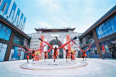 二〇二四年四月，徐州文廟街區(qū)開(kāi)街儀式節(jié)目表演。